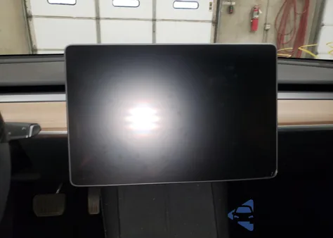 2023 Tesla Model 3 from USA, damaged, VIN 5YJ3E1EAXPF642677